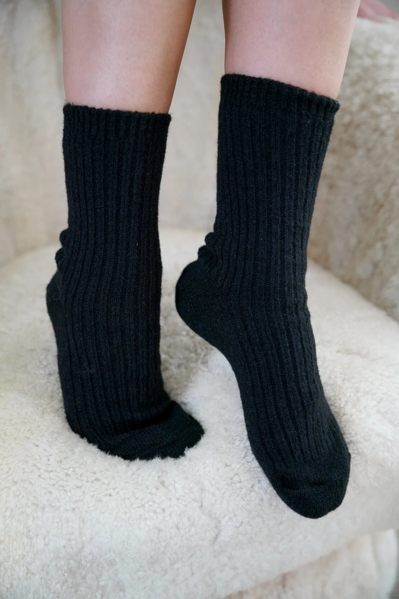 Black Lounging Socks