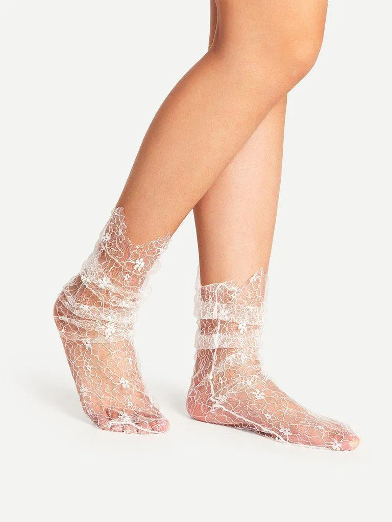 Hollow Design Slouch Lace Ankle Socks