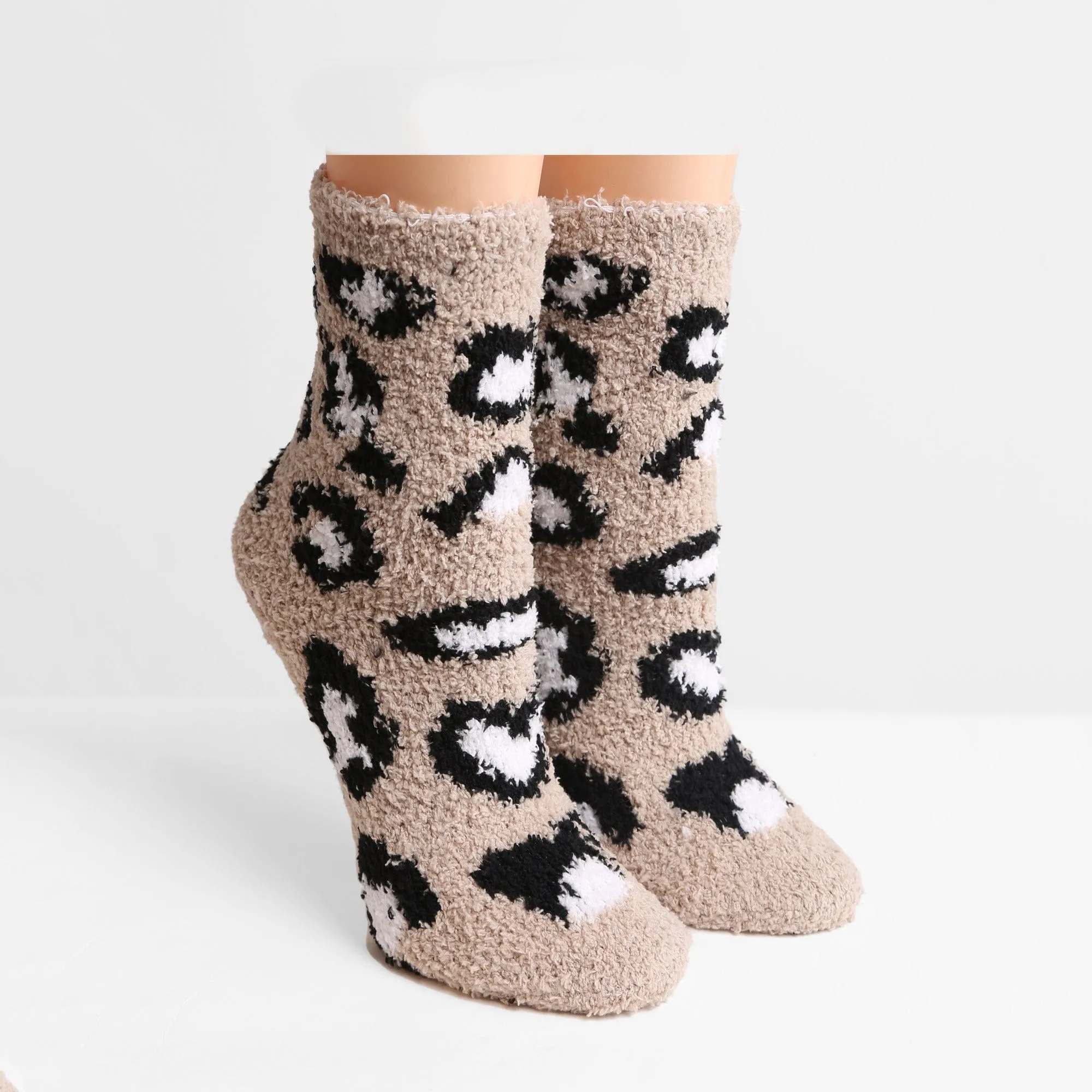 JCS105 Super Lux 6 Pcs Assorted Leopard Crew Socks