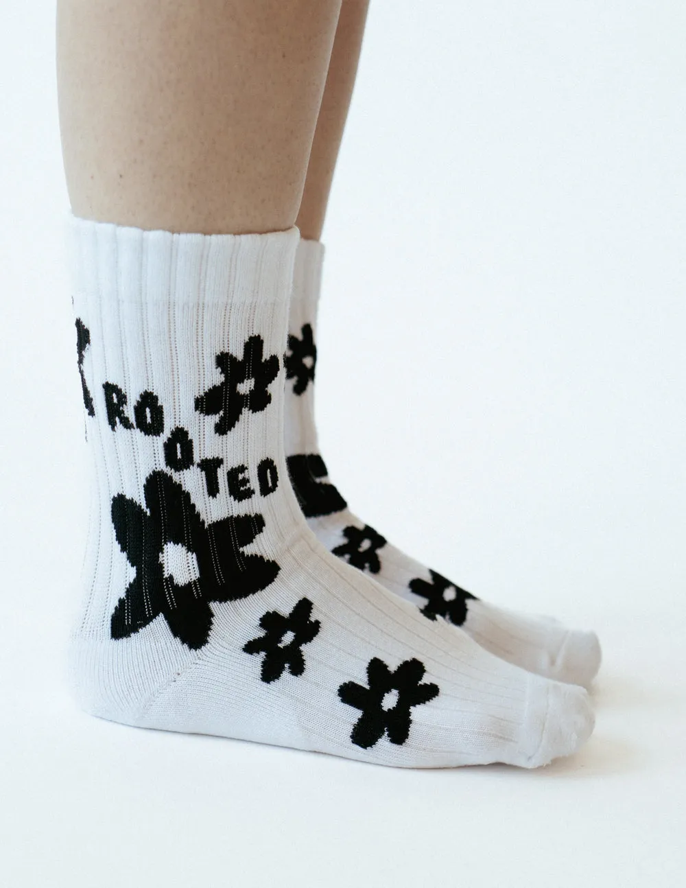 Stay Rooted Socks