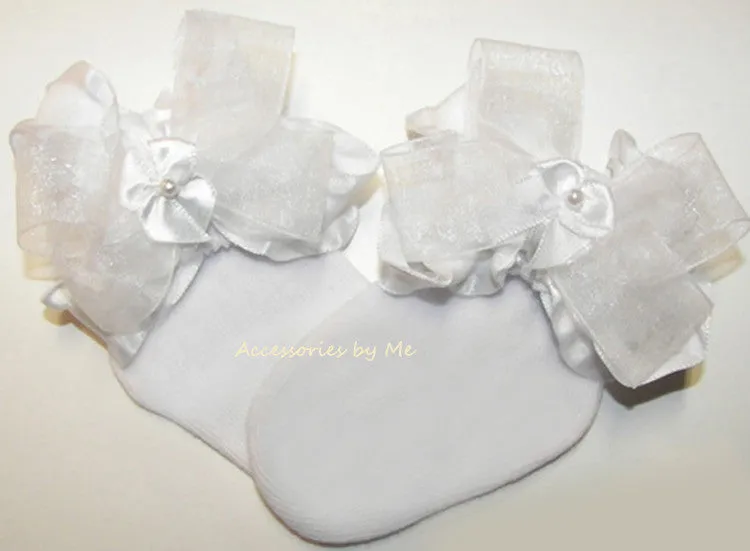 White Organza Ruffle Pearl Bow Socks